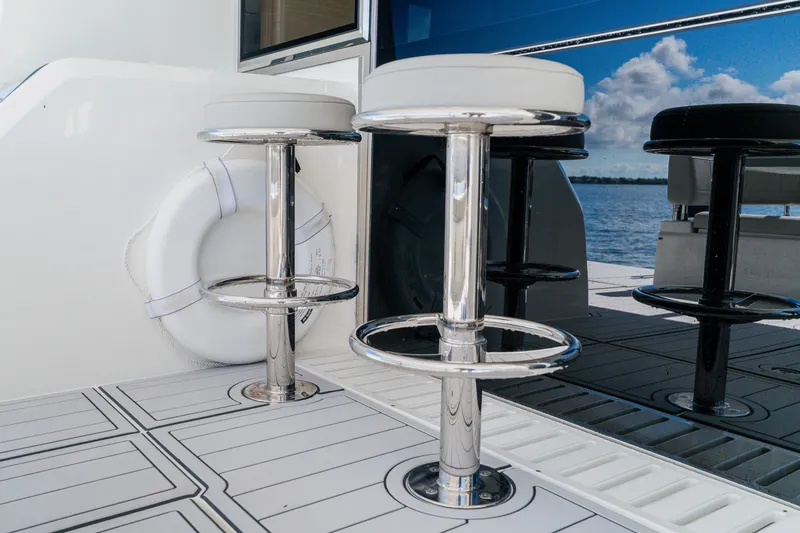 Slide: The Image of Aquila 54 YACHT 2022 - 7925820