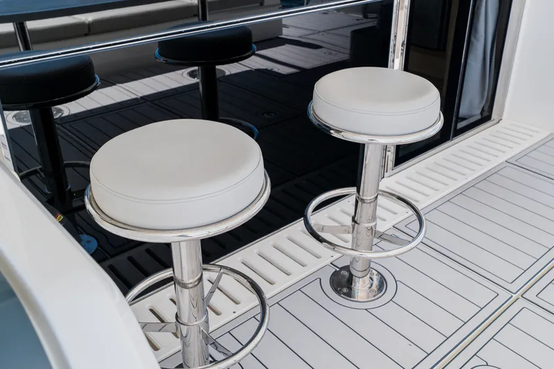 Slide: The Image of Aquila 54 YACHT 2022 - 7925819