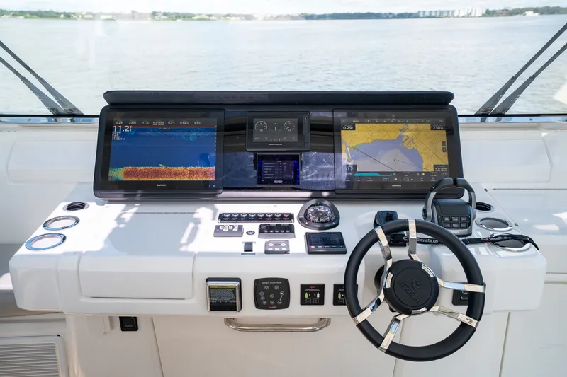 Slide: The Image of Aquila 54 YACHT 2022 - 7925836