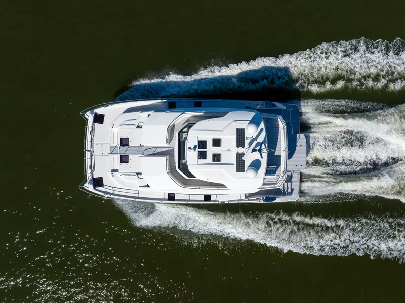 Slide: The Image of Aquila 54 YACHT 2022 - 7925800