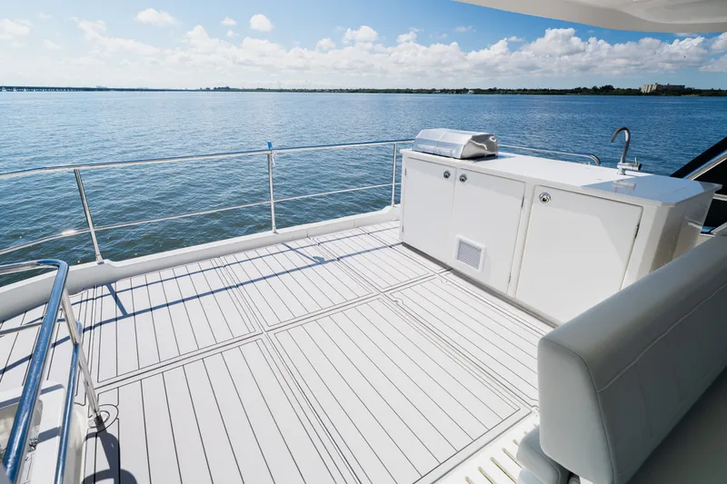 Slide: The Image of Aquila 54 YACHT 2022 - 7925834