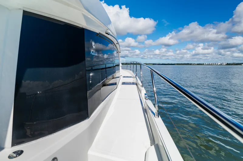 Slide: The Image of Aquila 54 YACHT 2022 - 7925822