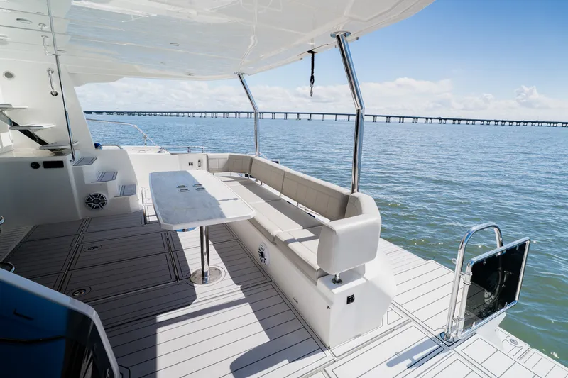 Slide: The Image of Aquila 54 YACHT 2022 - 7925812