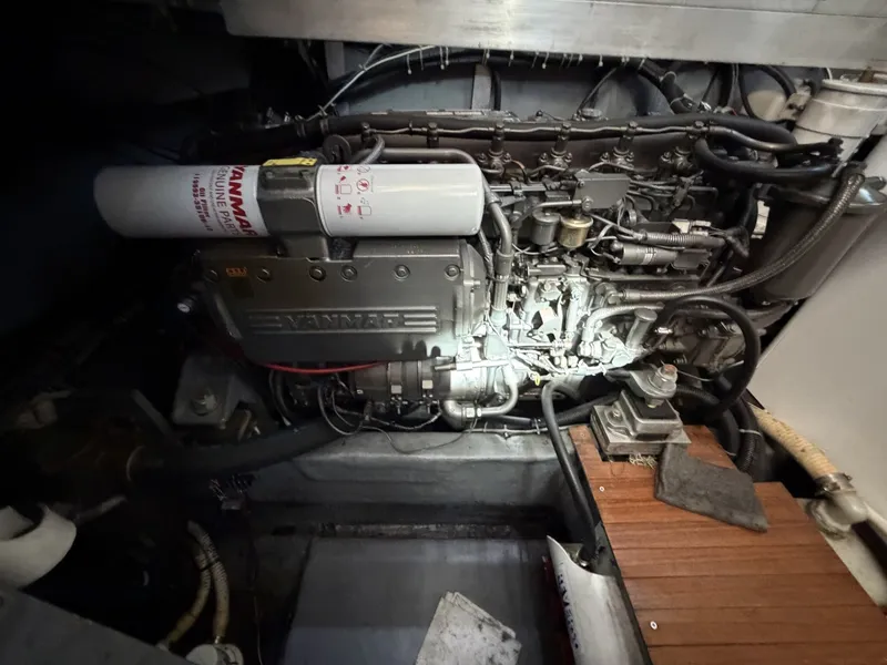Slide: The Image of Bilge & Sh Bilge area overview and running gear components. - 7926294
