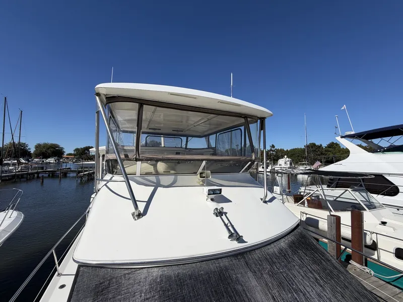 Slide: The Image of Sea Ray 380 Aft Cabin 2000 - 7926258