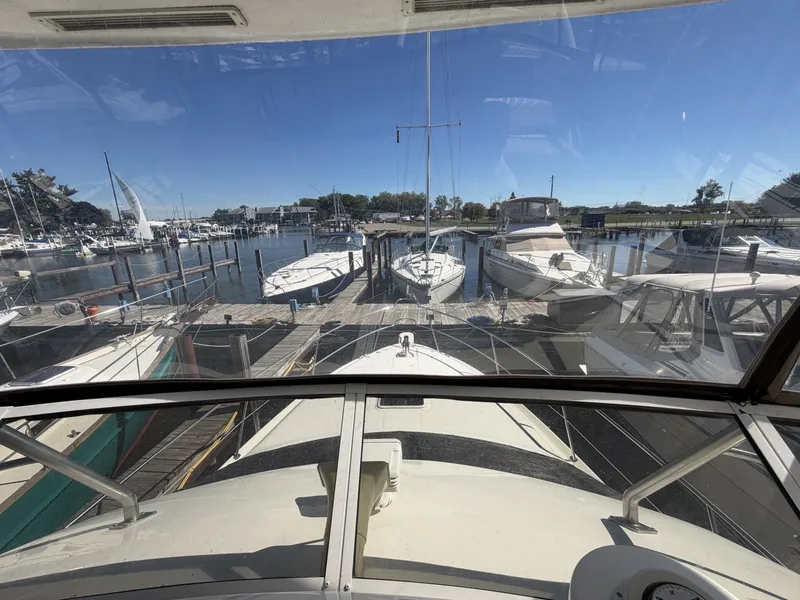 Slide: The Image of Sea Ray 380 Aft Cabin 2000 - 7926248