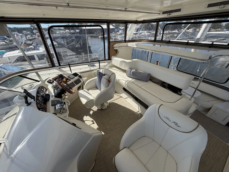 Slide: The Image of Sea Ray 380 Aft Cabin 2000 - 7926250