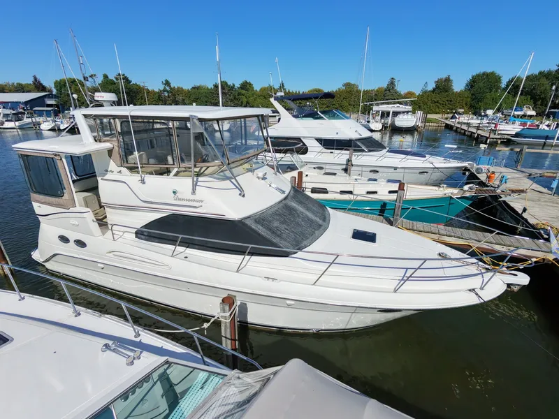 Slide: The Image of Sea Ray 380 Aft Cabin 2000 - 7926129