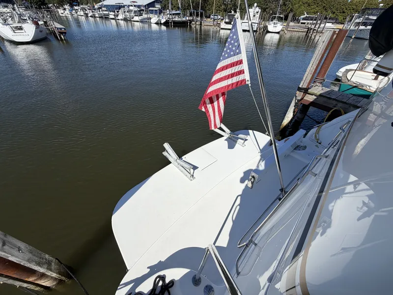 Slide: The Image of Sea Ray 380 Aft Cabin 2000 - 7926218
