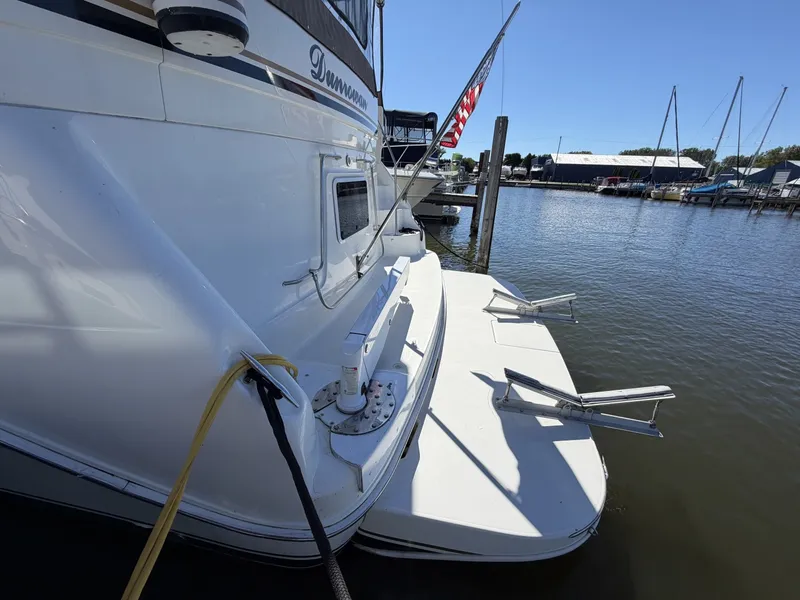 Slide: The Image of Sea Ray 380 Aft Cabin 2000 - 7926262