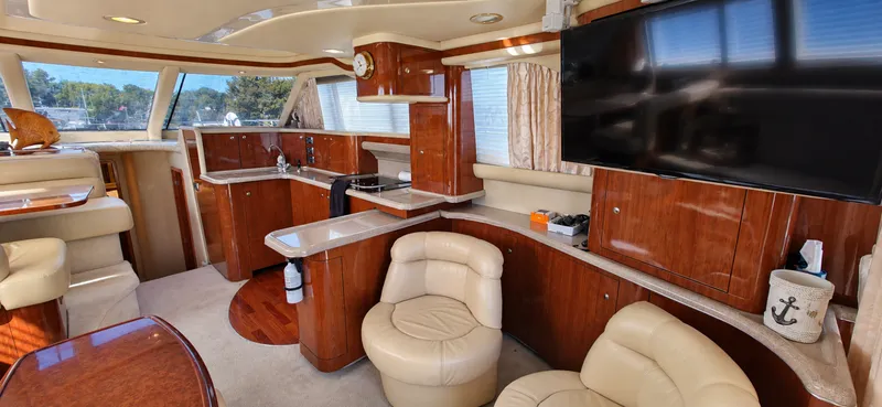 Slide: The Image of 2003 Sea Ray 480 Sedan Bridge - 7927848
