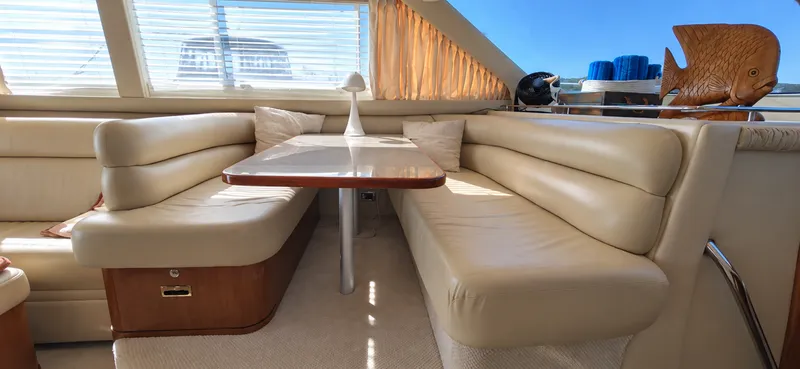 Slide: The Image of 2003 Sea Ray 480 Sedan Bridge - 7927857