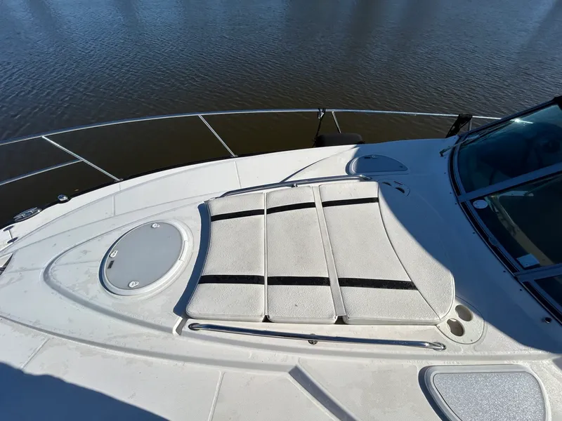 Slide: The Image of 2013 Monterey  340 Sports Yacht - 7927895