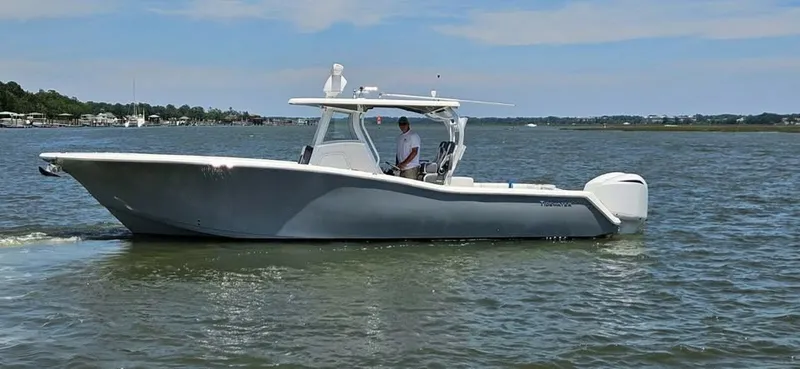 The Image of Tidewater 320 CC 2018 - 7928983