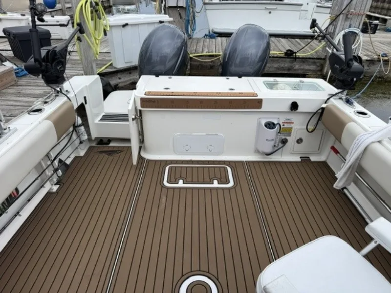 Slide: The Image of Parker Marine XLD25 2018 - 7950899