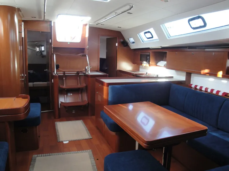 Slide: The Image of Beneteau Oceanis 50 2012 - 7929936