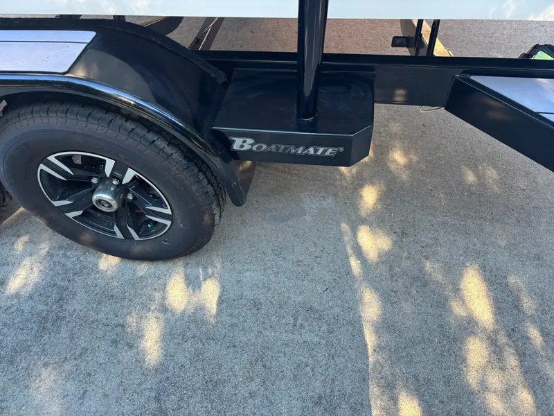 Slide: The Image of Chaparral 247 SSX 2023 - 7930950
