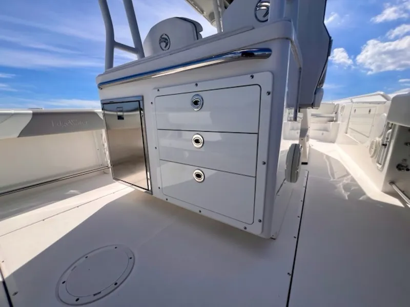Slide: The Image of 0005948699 - 7930538