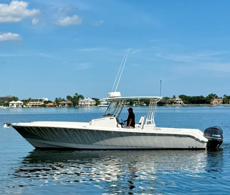 The Image of Edgewater 320CC 2018 - 7930424