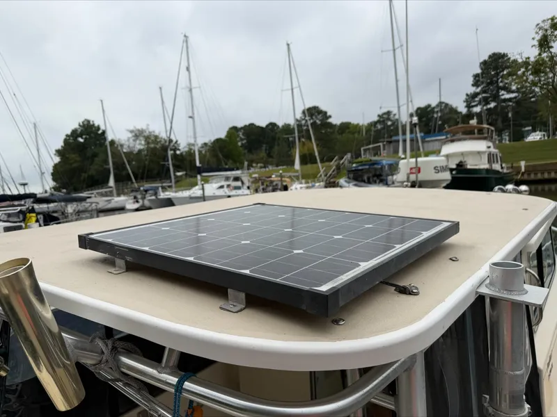 Slide: The Image of Parker Marine 2520 XL 2006 - 7931312