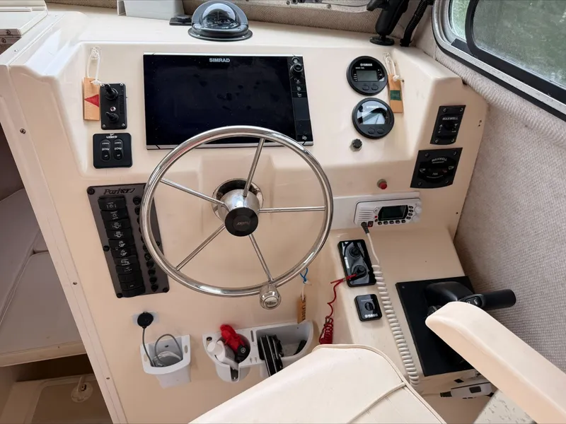 Slide: The Image of Parker Marine 2520 XL 2006 - 7931284