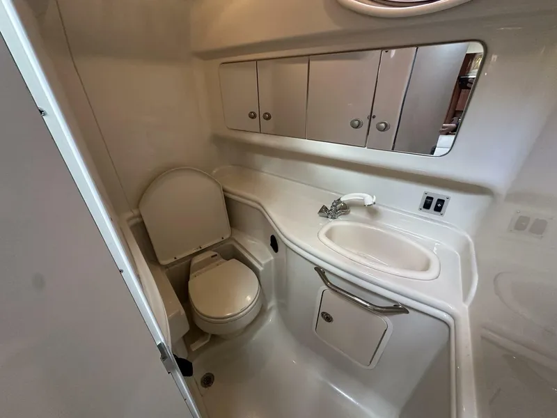 Slide: The Image of Sea Ray 340 Sundancer 2006 - 7931029