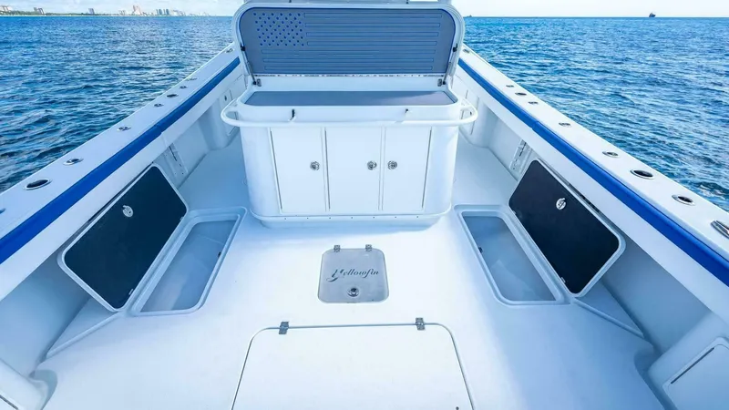 Slide: The Image of Yellowfin Offshore 2023 - 7931179