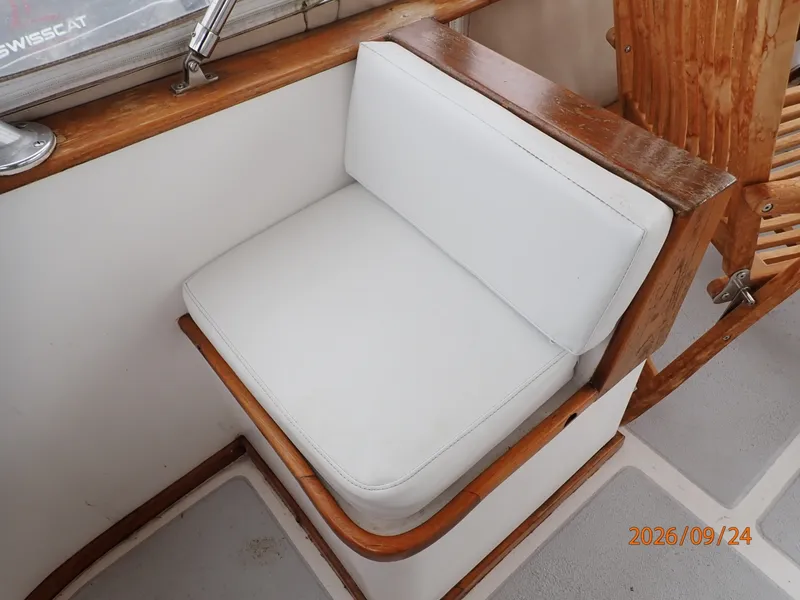 Slide: The Image of 36' Monk flybridge starboard forward seating - 7931424