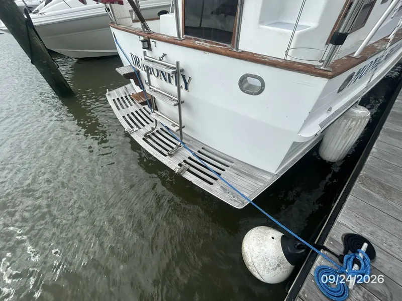 Slide: The Image of 36' Monk swimplatform - 7931509