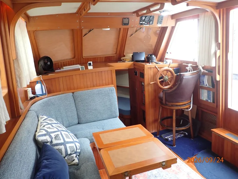 Slide: The Image of 36' Monk salon forward - 7931481