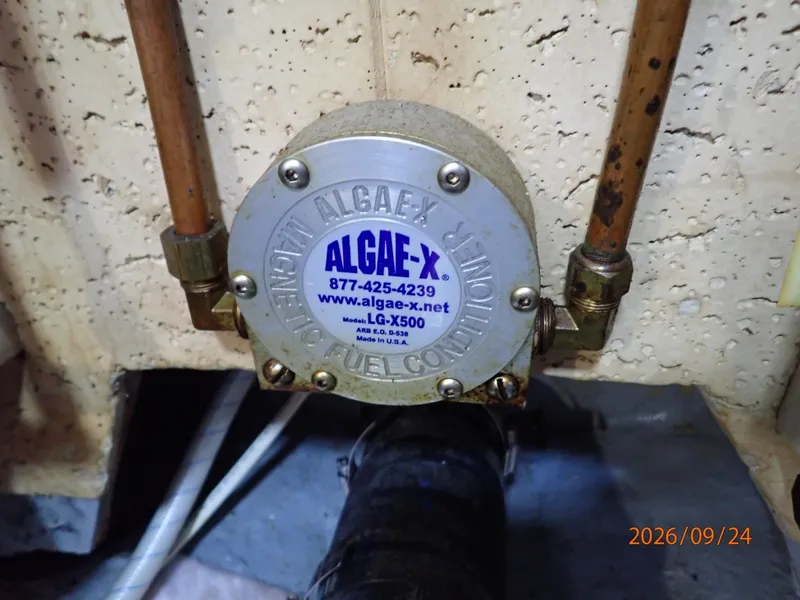 Slide: The Image of 36' Monk Agae-X fuel conditioner system - 7931384