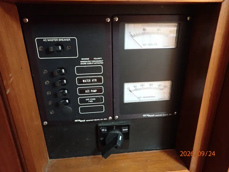 Slide: The Image of 36' Monk electrical panel2 - 7931398