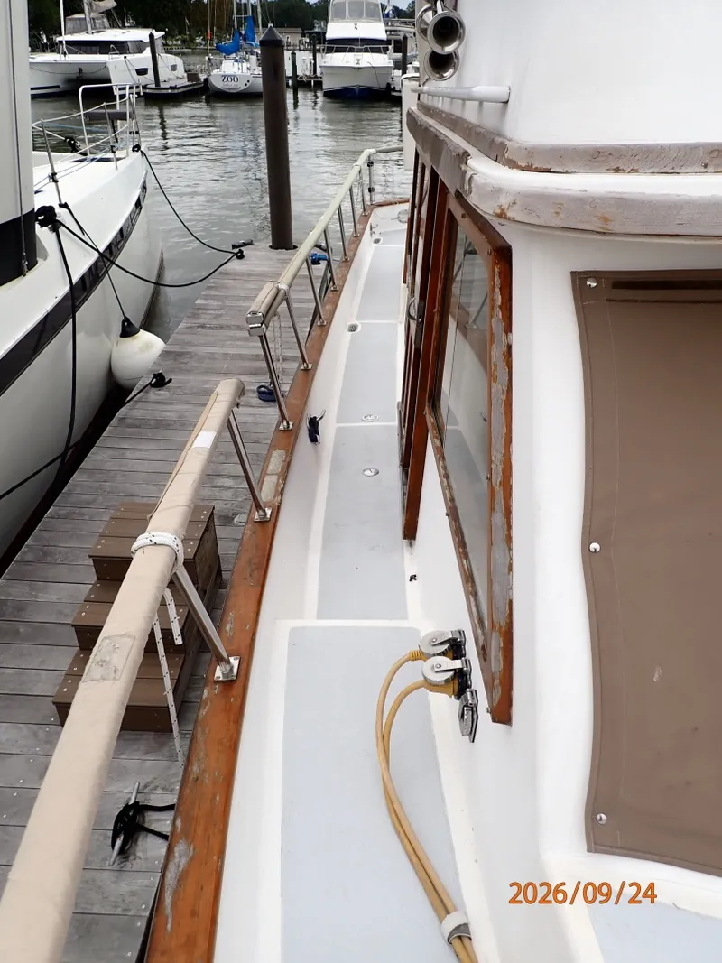 Slide: The Image of 36' Monk starboard side deck2 - 7931508