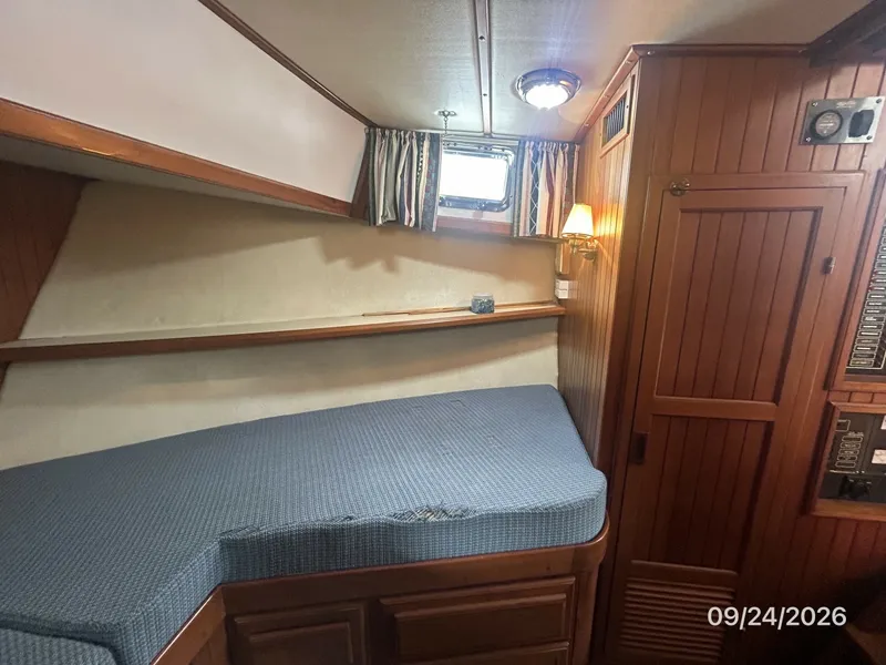 Slide: The Image of 36' Monk guest stateroom starboard - 7931454