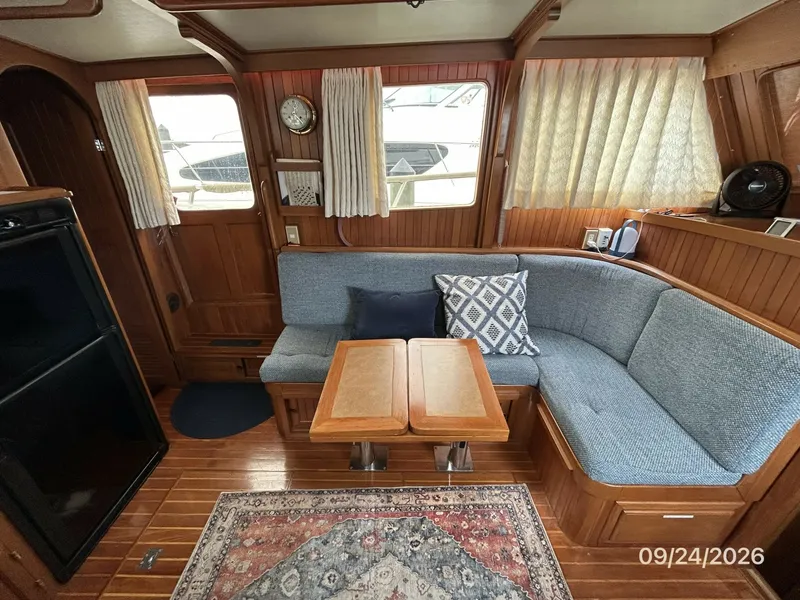 Slide: The Image of 36' Monk salon port - 7931482