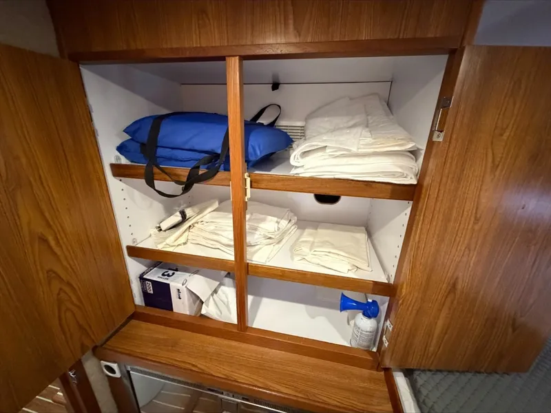 Slide: The Image of Endeavour Catamaran Corp 44 2014 - 7937743