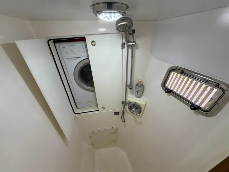 Slide: The Image of Endeavour Catamaran Corp 44 2014 - 7937756