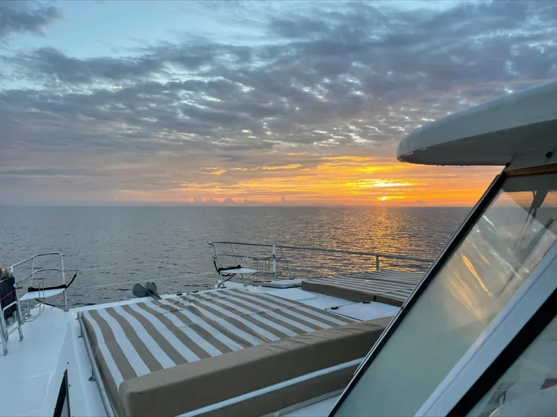Slide: The Image of Endeavour Catamaran Corp 44 2014 - 7937939