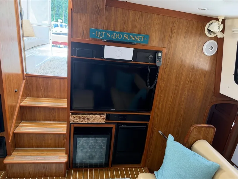 Slide: The Image of Endeavour Catamaran Corp 44 2014 - 7937728