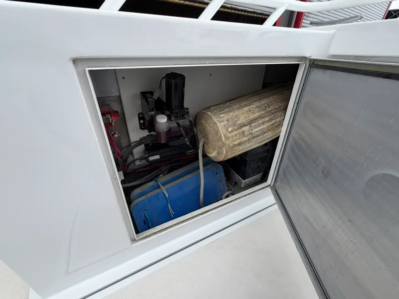 Slide: The Image of 2010 Custom Power Cat 40 - 7933367