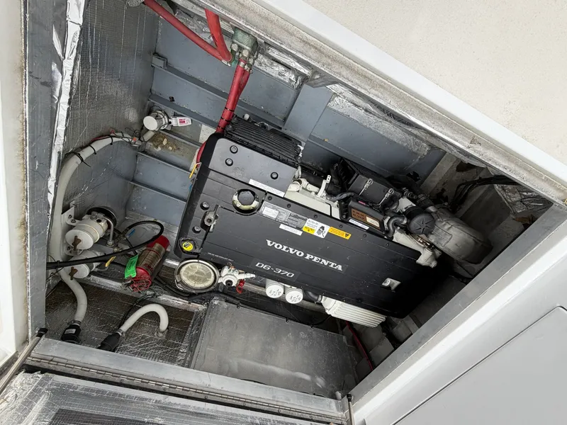 Slide: The Image of 2010 Custom Power Cat 40 - 7933364