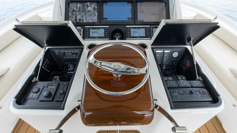 Slide: The Image of 2022 Viking Convertible Cole Play Bridge (10) - 7933058
