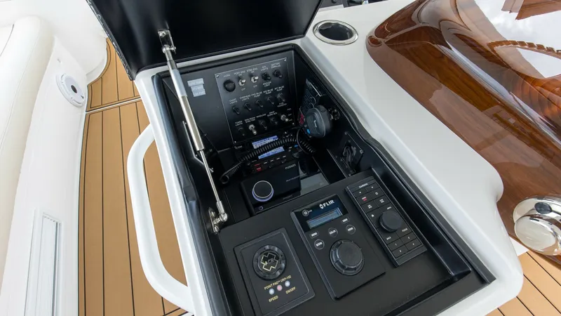 Slide: The Image of 2022 Viking Convertible Cole Play Bridge (9) - 7933057