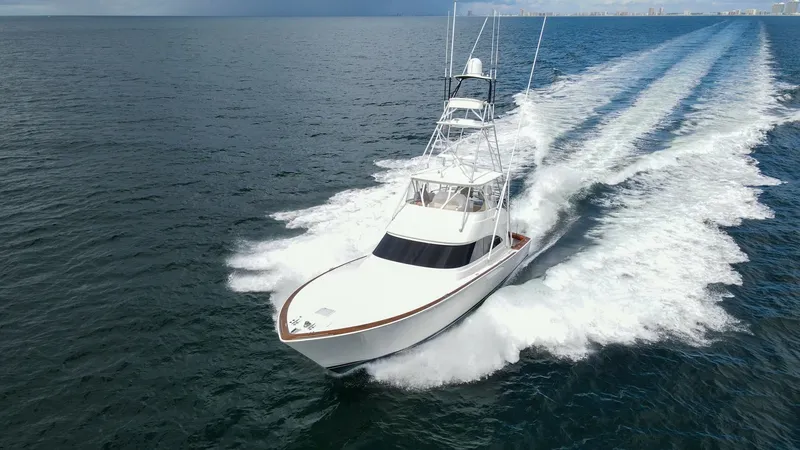 Slide: The Image of 2022 Viking Convertible Cole Play Running Profile (4) - 7933099