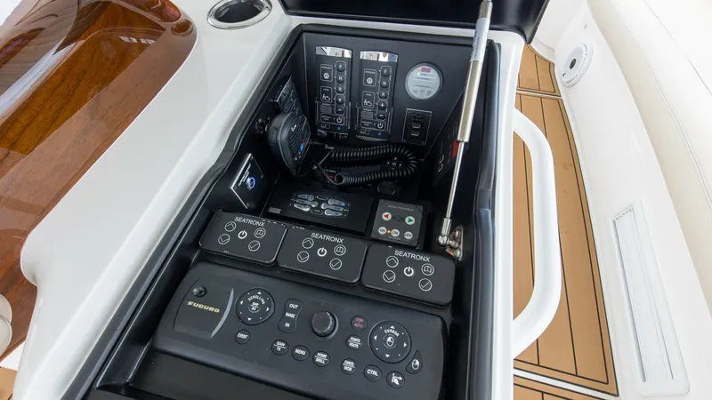 Slide: The Image of 2022 Viking Convertible Cole Play Bridge (8) - 7933056