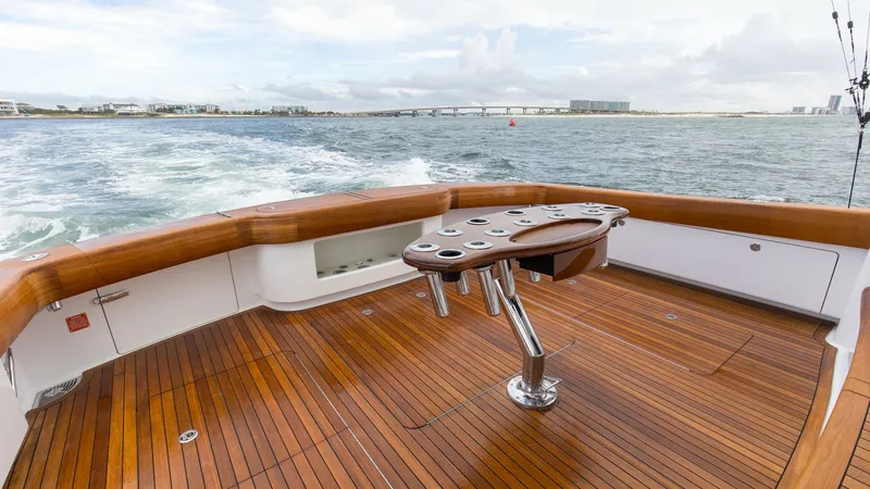 Slide: The Image of 2022 Viking Convertible Cole Play Cockpit (1) - 7933061