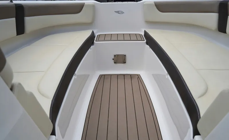 Slide: The Image of Chaparral 250 Suncoast 2020 - 7935874