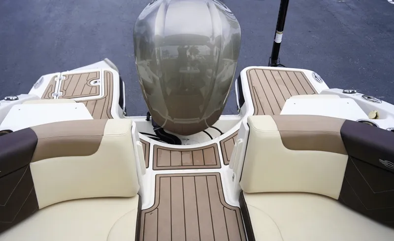 Slide: The Image of Chaparral 250 Suncoast 2020 - 7935850