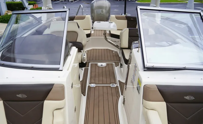 Slide: The Image of Chaparral 250 Suncoast 2020 - 7935894