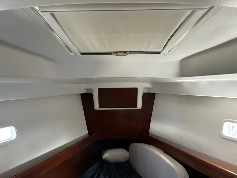 Slide: The Image of Beneteau Oceanis 373 - 8052044